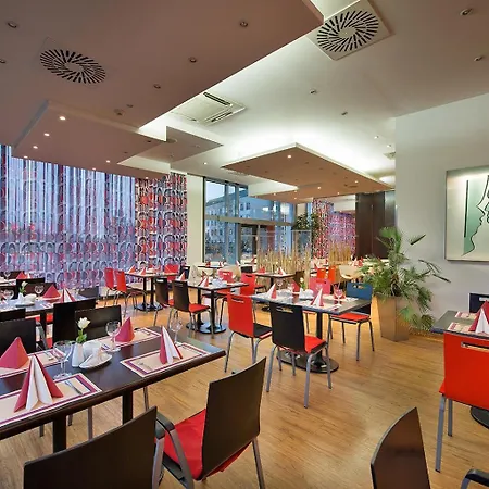 Hotel Rezidence Emmy 4*