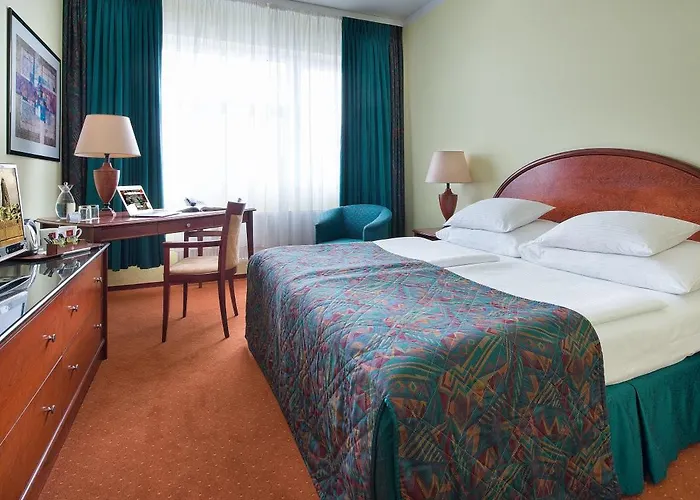 Otel Rezidence Emmy 4*