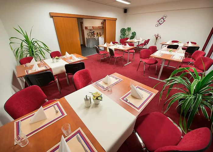 Rezidence Emmy Hotel 4*