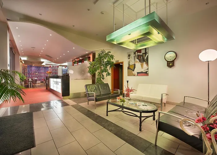 Rezidence Emmy Hotel 4*