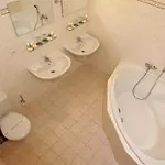 Rezidence Emmy 4* Πράγα