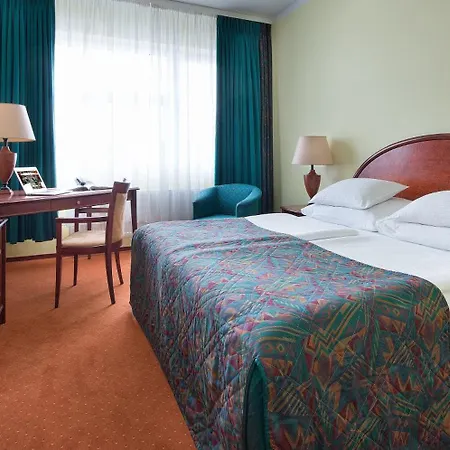 Hotell Rezidence Emmy 4*
