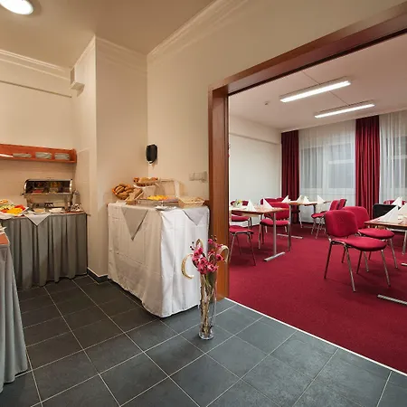 Rezidence Emmy 4* Prag