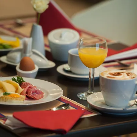 Hotell Rezidence Emmy